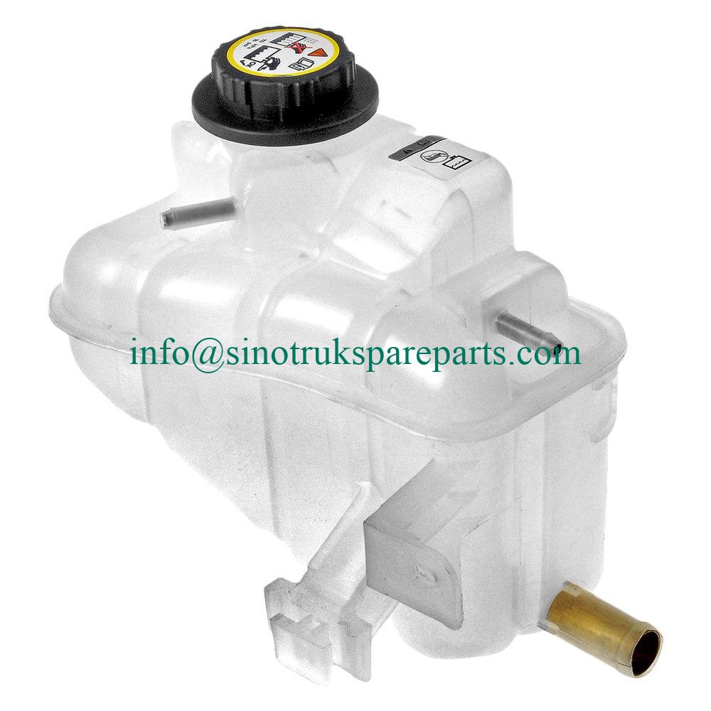 Phụ tùng xe tải Sinotruk HOWO Két nước giãn nở T7H
