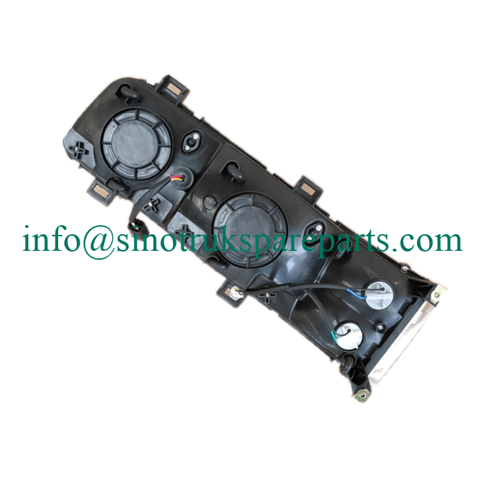 Phụ tùng xe tải SINOTRUK HOWO WG9125720002 đầu đèn