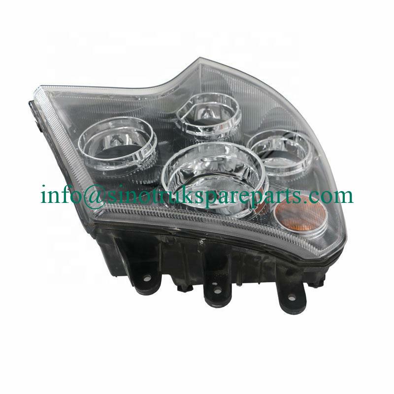 Đèn pha Sinotruk HOWO A7 WG9925720001