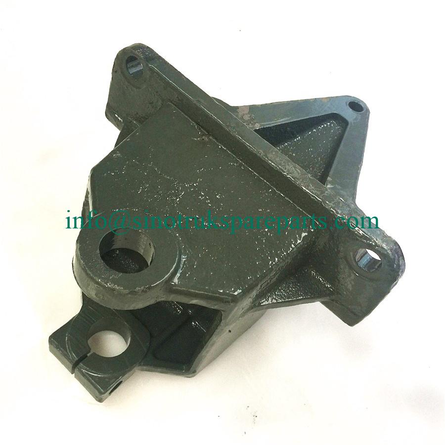 phụ tùng xe tải sinotruk howo AZ9910052001 khung trước