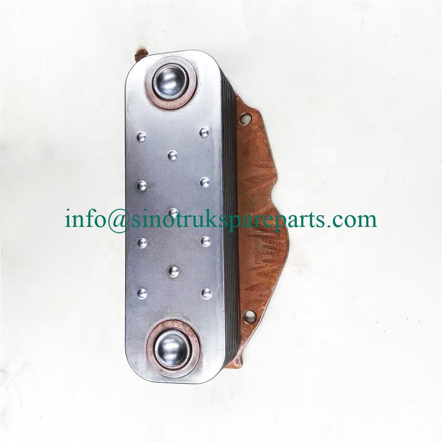 phụ tùng động cơ sinotruk 61800010113 lõi làm mát dầu
