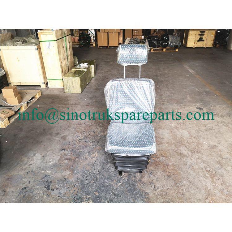 Phụ tùng xe tải SINOTRUK HOWO T7H Cab Seat AZ1662510004
