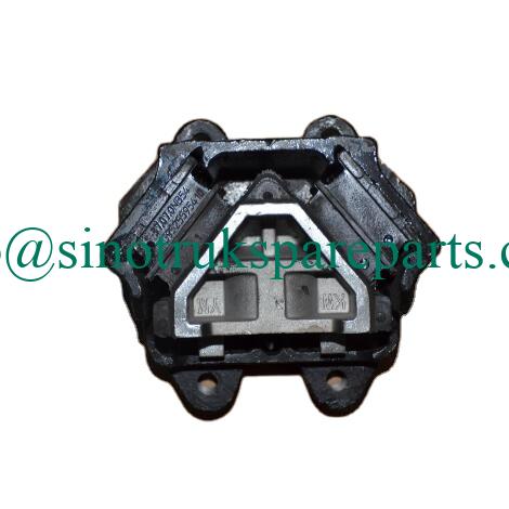NÚT CAO SU TRƯỚC SINOTRUK HOWO WG9525595410