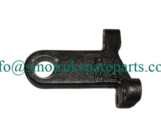 SINOTRUK HOWO Suku cadang truk Shift fork shaft braket perakitan AZ2203260001