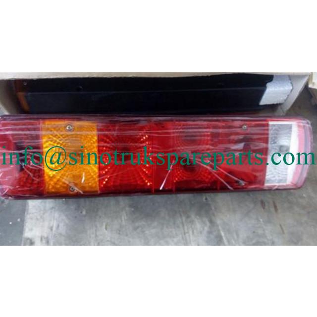 Phụ tùng xe tải sinotruk howo Kết hợp đèn hậu AZ9719810001
