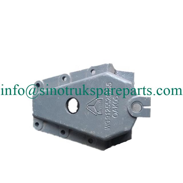 SINOTRUCK HOVA 60 Mỏ Giá đỡ lò xo phía trước WG9125520255