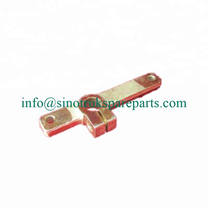 Bộ phận truyền động Sinotruk Howo cánh tay đòn WG2214210004
