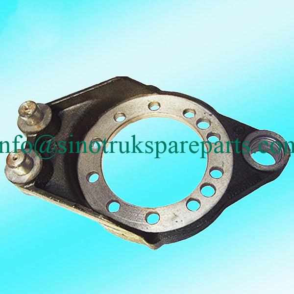 Suku cadang truk Sinotruk Howo brake spider backing plate 3211W6003