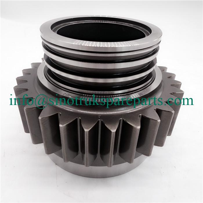Original SINOTRUK HOWO spare part Drive Gear WG2210100215