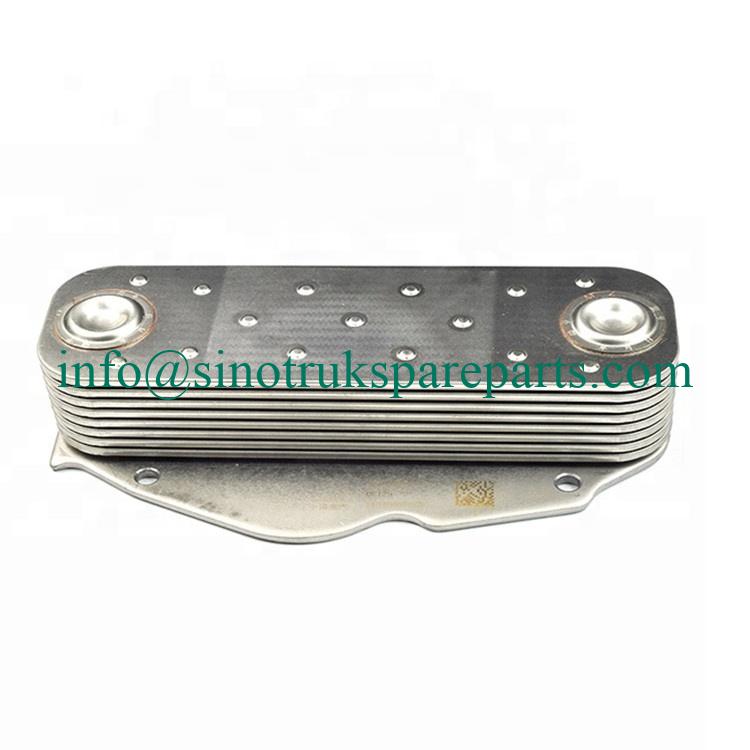 Bộ phận làm mát dầu bộ phận động cơ Sinotruk HOWO VG1500010334