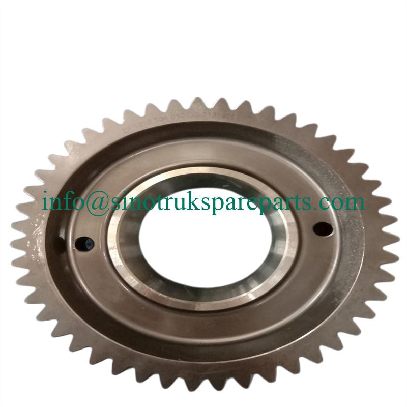 Phần động cơ SINOTRUK 1316 304 010 Hộp số