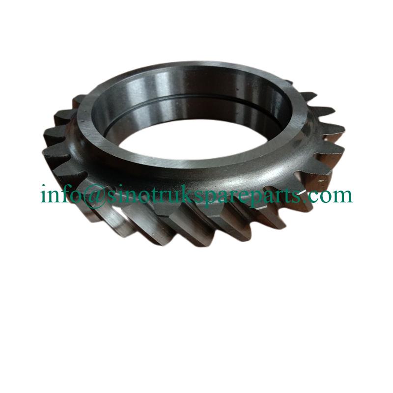 SINOTRUK part VG14070061 Oil pump intermediate gear
