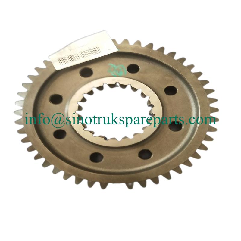 SINOTRUK part WG2210040172 Main shaft first gear
