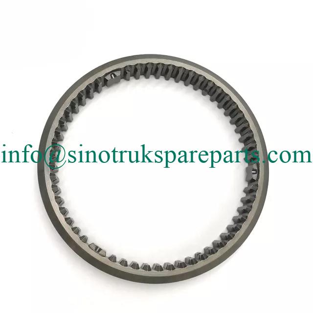 Suku cadang truk Sinotruck howo untuk selongsong geser gearbox 16S150 1310304202