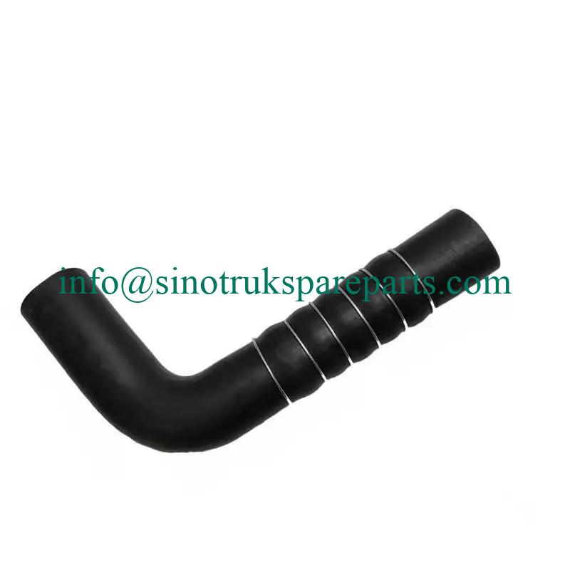 WG9725530506 HOWO pipa selang air radiator