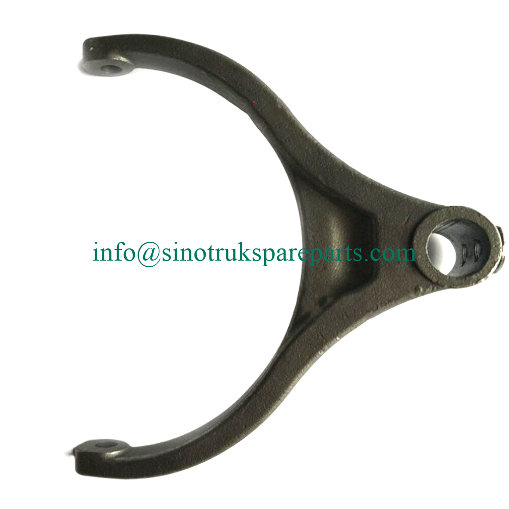sinotruk howo spare parts WG2214100004 shifting fork