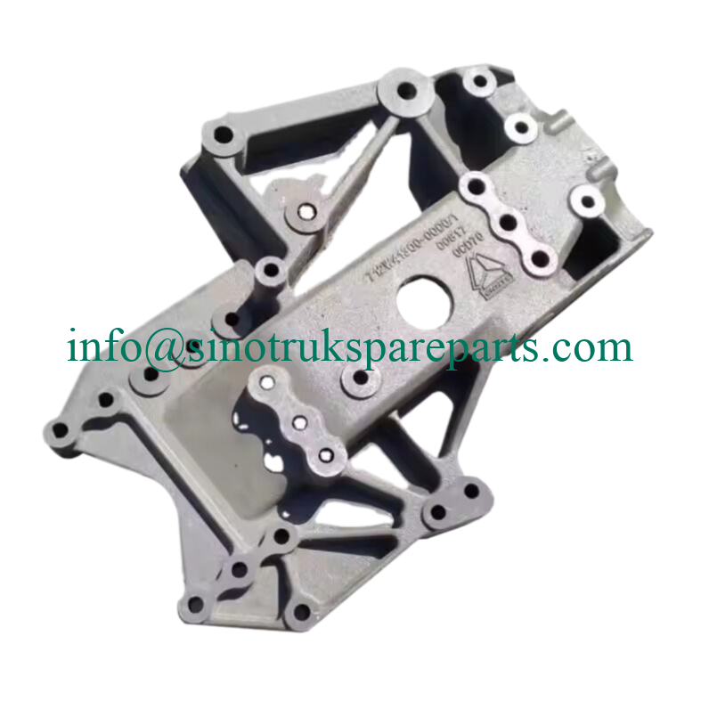 811W41313-0018 Suporte de subestrutura SITRAK C7H MAX direito