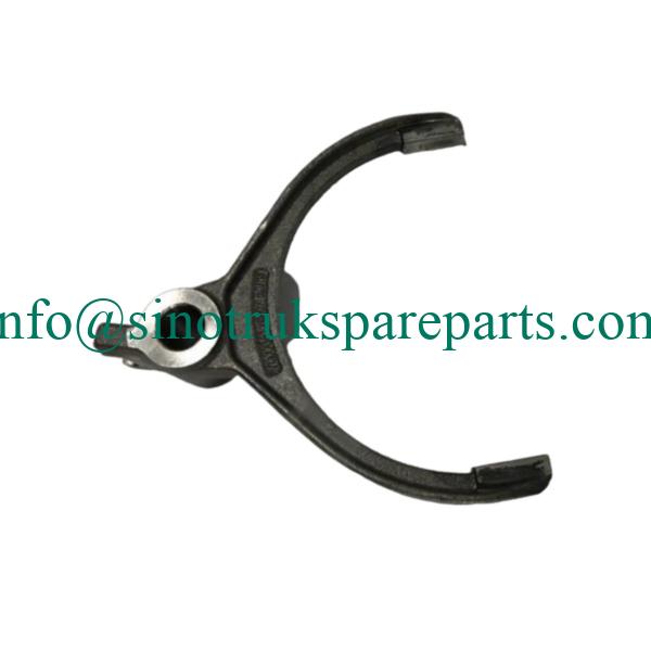 ‌Sinotruk HOWO Transmission Overdrive Shift Fork WG221422007‌ – Synchronizer Shift Fork for Helical Gear Transmission