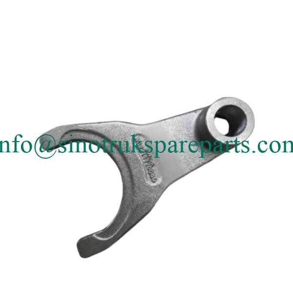 Sinotruk HOWO Transmission Shift Fork – OEM Replacement for AZ2214220040